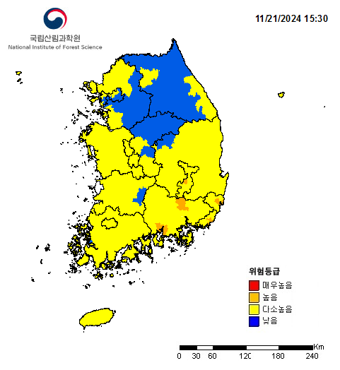 위험등급 낮음 다소높음 높음 매우높음 범례의 현재 등급 산불예보등급분포도